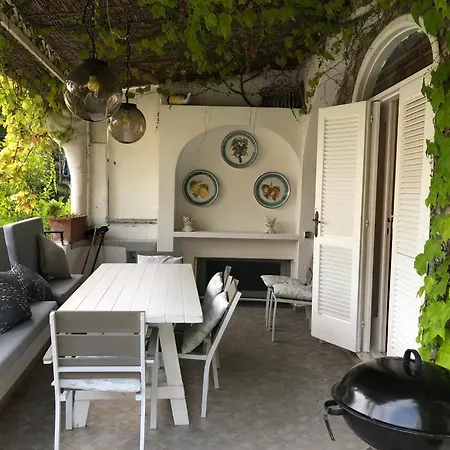 Casa Aversano Center - 5 Minutes To بيت للعطل بوسيتانو