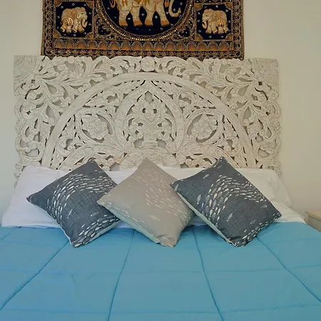 Casa Aversano Center - 5 Minutes To بيت للعطل *