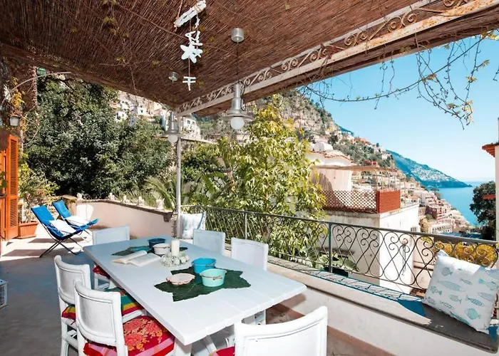 בית נופש Casa Aversano Center - 5 Minutes To *