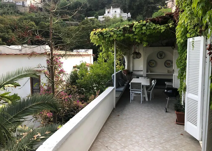 Casa Aversano Center - 5 Minutes To בית נופש